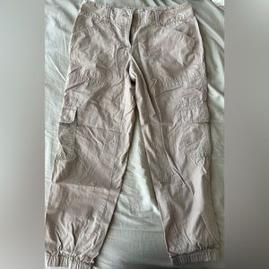 Loft size 0 ankle cargo pants/joggers